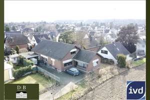 Viele Gestaltungsmöglichkeiten: 242 m² Wohnfläche & 834 m² Grundstück in Feldrandlage – Die vollständige Adresse der Immobilie erhältst du vom Anbieter., 53859 Niederkassel – Vorschaubild 1
