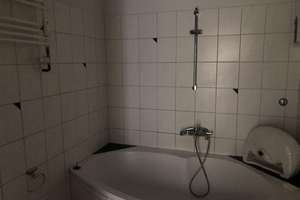 Alltagstaugliche 2-Zimmer-Wohnung in Gelsenkirchen – Tannenbergstraße 18, 45881 Schalke, Gelsenkirchen – Vorschaubild 2