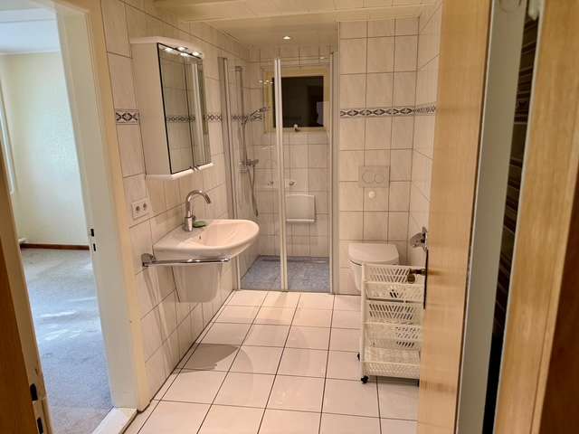 Immobilie in Eggebek - Historisches Reetdachanwesen in zentraler Lage mit optionaler Hauskoppel - Bild 4