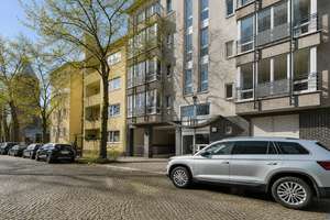 Bezugsfreie und renovierte Wohnung mit Balkon – unkompliziert zur 3-Zimmer-Wohnung umbaubar – Die vollständige Adresse der Immobilie erhältst du vom Anbieter., 13597 Spandau (Ortsteil), Berlin – Vorschaubild 10