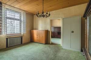 Eilendorf!
Großes, modernisierungsbedürftiges 2-Familienhaus mit Garage und mehreren Stellplätzen – Die vollständige Adresse der Immobilie erhältst du vom Anbieter., 52080 Eilendorf, Aachen – Vorschaubild 16