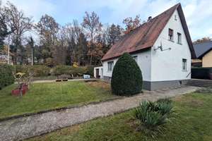 Charmantes Einfamilienhaus mit großem Garten, Anbau und viel Potenzial in Burgthann (Mimberg) – Erlenstraße 1, 90559 Burgthann – Vorschaubild 4