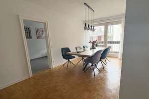 Direkt einziehen! 3 Zimmer mit Einbauküche, 2 Balkone & Blick ins Grüne, Duschbad, Gäste-WC, Aufzug – Klerschweg 1, 50968 Bayenthal, Köln – Vorschaubild 14