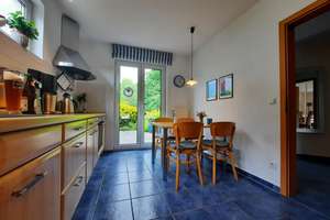 Moderne Doppelhaushälfte mit Garten und Garage in Hamburg-Marmstorf – Perfekt für Familien – Die vollständige Adresse der Immobilie erhältst du vom Anbieter., 21077 Marmstorf, Hamburg – Vorschaubild 6