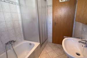 2-Zimmer -Wohnung mit Balkon – Teisenbergstr. 3, 83416 Saaldorf-Surheim – Vorschaubild 10