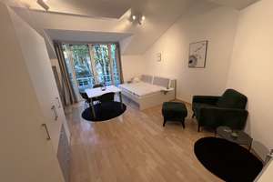 Möblierte 1-Zimmer-Wohnung mit Balkon