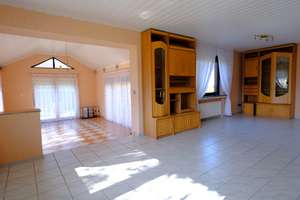 Im schönen Reichswalde: ein ruhig gelegener Bungalow mit angebautem Wohnzimmer, Keller und Garage – Eichenwinkel 1, 47533 Kleve – Vorschaubild 9