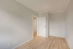 Hochwertig sanierte Wohnung mit Einbauküche und Balkon – Luthestraße 21, 45357 Dellwig, Essen – Vorschaubild 9