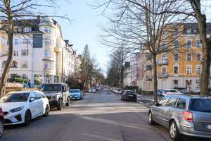 +++ Altbaucharme in Kaßberg! Vermietete 3-Zimmer-Eigentumswohnung mit Balkon in gefragter Lage +++ – Die vollständige Adresse der Immobilie erhältst du vom Anbieter., 9112 Kaßberg, Chemnitz – Vorschaubild 11