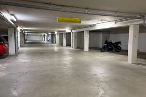 Helle Maisonette-Wohnung mit zwei Balkonen in gepflegter Wohnlage – Die vollständige Adresse der Immobilie erhältst du vom Anbieter., 1239 Leubnitz-Neuostra, Dresden – Vorschaubild 3