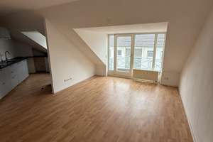 Helle Dachgeschosswohnung mit Süd-West-Balkon & TG-Stellplatz – Ober Buschweg 10, 50999 Sürth, Köln – Vorschaubild 6