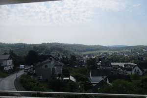 3 bis 4 Zimmer mit Balkon, 2. OG m. Aufzug, Hemer, Unter dem Asenberg 3 – Unter dem Asenberg 3, 58675 Hemer – Vorschaubild 12