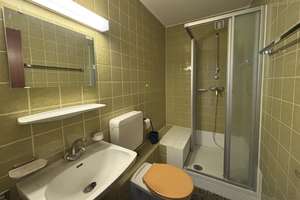 Freie 3-Zimmer-Wohnung mit 2 Balkonen und Garage – 70378 Neugereut, Stuttgart – Vorschaubild 17