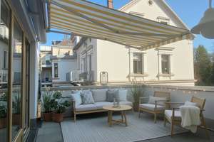 Helle Maisonettewohnung mit großer Terrasse, Aufzug und Tiefgaragenstellplatz in einmaliger Lage