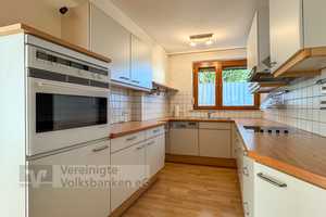 GARTENPARDIES AM GEORGENBERG MIT DOPPELGARAGE! – Reutlingen (Kreis) – Vorschaubild 9