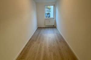 4-Zimmer-Wohnung mit 2 Bädern und Süd-Balkon mit Fernsehturmblick – Charlottenburger Str. 47, 13086 Weißensee, Berlin – Vorschaubild 13