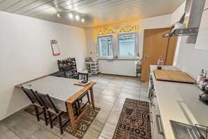 Interessantes, vermietetes Mehrfamilienhaus in ruhiger Lage in Ludwigshafen am Rhein – 67067 Rheingönheim, Ludwigshafen am Rhein – Vorschaubild 5
