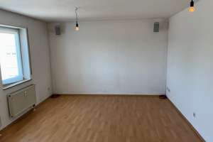 2-Zimmer-DG-Wohnung in Blaustein (Nelly-Sachs-Strasse) mit TG-Stellpl + EBK – Die vollständige Adresse der Immobilie erhältst du vom Anbieter., 89134 Blaustein – Vorschaubild 2