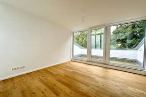 *moderne und großzügige 4,5 Raumwohnung in einmaliger Lage an der Elbe* – Die vollständige Adresse der Immobilie erhältst du vom Anbieter., 1099 Radeberger Vorstadt, Dresden – Vorschaubild 17