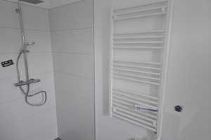 Erstbezug mit Balkon und Einbauküche: Geschmackvolle 2 - 4-Zimmer-Wohnunge mit geh. Innenausstattung – Kuhlweinstraße 6 a, 28359 Bremen – Vorschaubild 4