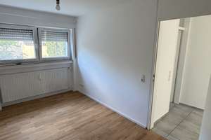 Helle 2 + 1 Zimmer Wohnung mit Gartenterrasse in ruhiger Lage in Erlenstegen – Bad Bernecker Str. 18, 90491 St. Jobst, Nürnberg – Vorschaubild 4