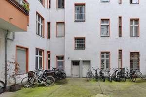 CA. 3,35m HOHE DECKEN, BALKON & HOLZDIELEN - NAHE PANKE - EINZIEHEN ODER NEU GESTALTEN? – Die vollständige Adresse der Immobilie erhältst du vom Anbieter., 13359 Gesundbrunnen, Berlin – Vorschaubild 12