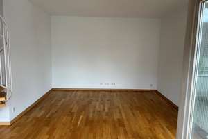 Frisch saniertes Maisonette-Schmuckstück in Stuttgart-Möhringen – Die vollständige Adresse der Immobilie erhältst du vom Anbieter., 70567 Möhringen-Süd, Stuttgart – Vorschaubild 4