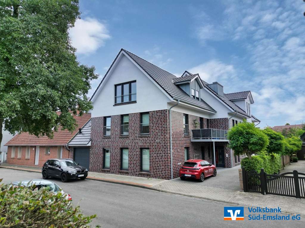 Große barrierefreie Dachgeschosswohnung mit schönem Balkon in Rheine