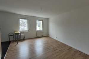 Sonnige Wohnung mit Balkon und Einbauküche* – Augustusburger Straße 149, 9126 Chemnitz – Vorschaubild 4