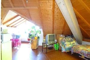 1 ZKB* extravagantes DG* maximal 1 Person* renoviert* inkl. kl. EBK* Wannenbad* zentral DA-Bessungen – Die vollständige Adresse der Immobilie erhältst du vom Anbieter., 64285 Bessungen, Darmstadt – Vorschaubild 3