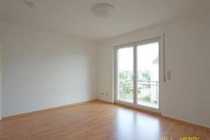 Freie Wohnung mit attraktivem Grundriss - 2 Balkone zum Entspannen! – Die vollständige Adresse der Immobilie erhältst du vom Anbieter., 9669 Frankenberg/Sachsen – Vorschaubild 4