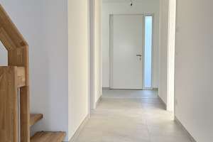 EINFAMILIENHAUS  .  SONNENVERWÖHNT  .  OPTIMALER GRUNDRISS  .  ERLESEN AUSGESTATTET – Die vollständige Adresse der Immobilie erhältst du vom Anbieter., 80997 Untermenzing, München – Vorschaubild 4