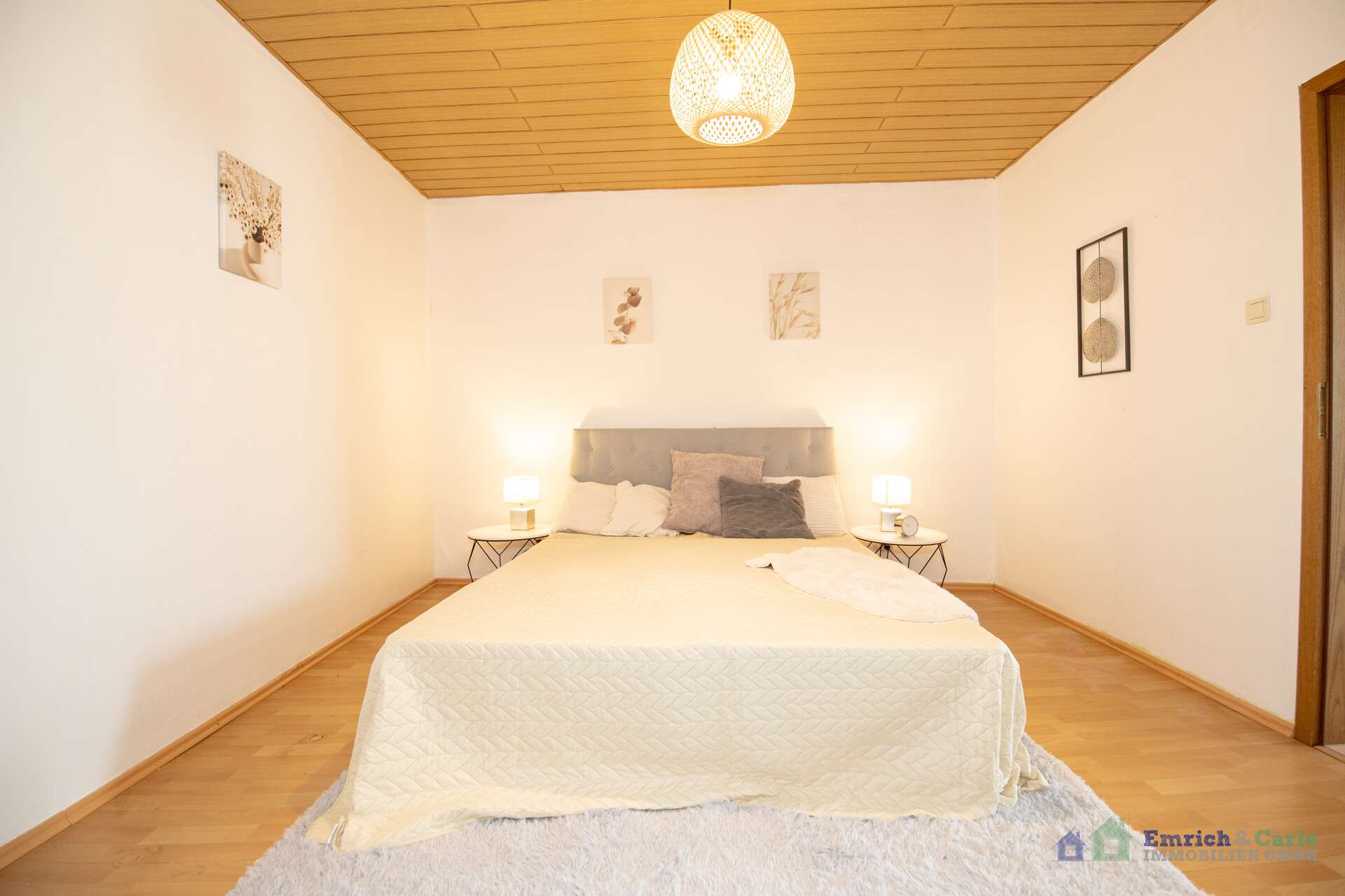 Große Eigentumswohnung mit Scheune, Werkstatt, Gewölbekeller, Garten u. Ausbaureserve, Mainz Bingen Kreis – Bild 3