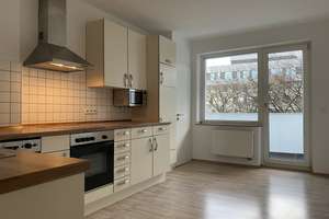 Stillvolle, grosszügig geschnittene und vollständig renovierte Wohnung mit Balkon und Wohnküche – Yorckstraße 1, 40476 Derendorf, Düsseldorf – Vorschaubild 7