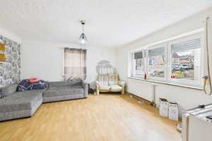 VERMIETETES ZWEIFAMILIENHAUS IM ORTSKERN MIT 7 % BRUTTORENDITE – Göppingen (Kreis) – Vorschaubild 5