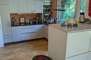 Ein Zuhause am Waldrand – großzügiges Familienhaus mit traumhaftem Garten in Isernhagen-Süd – Die vollständige Adresse der Immobilie erhältst du vom Anbieter., 30657 Isernhagen-Süd, Hannover – Vorschaubild 7