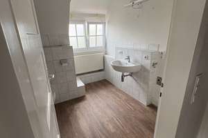 Exklusive 5-Zimmer-DG-Wohnung in Reutlingen – Kaiserstraße 46, 72764 Reutlingen-Mitte, Reutlingen – Vorschaubild 8