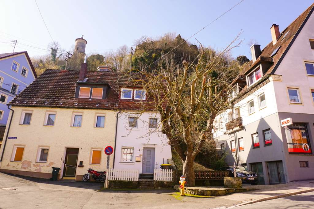 Immobilie in Waischenfeld - Mehr brauche ich nicht! - Schnuckeliges Reiheneckhäuschen mit Garten in Waischenfeld - Bild 2