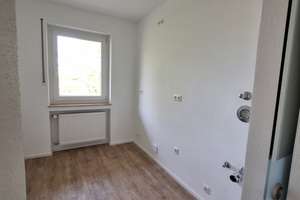 Erstbezug nach umfangreicher Sanierung: 2-Zi-Wohnung mit Balkon im 5. OG in Augsburg Innenstadt – Gebrüder-Münch-Straße 8, 86153 Jakobervorstadt-Nord, Augsburg – Vorschaubild 6