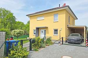 ***Gartenstadt Neuenhagen! Familiengerechter KFW 55 Neubau in grüner Umgebung nähe S-Bahn (S5)***