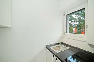 Stylisch möbliertes  1-Zimmer-Apartment mit Südbalkon – Mitteisstraße 31, 80935 Lerchenau-Ost, München – Vorschaubild 10