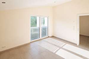 Freistehendes EFH mit Garage, Carport und Terrasse in attraktiver Lage von Koblenz-Metternich – 56072 Metternich, Koblenz – Vorschaubild 27