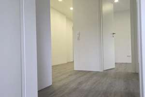 KOPIE - Kernsanierte 4-Zimmer-Wohnung – Die vollständige Adresse der Immobilie erhältst du vom Anbieter., 71229 Leonberg – Vorschaubild 6