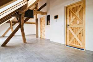 DG Wohnung | NACHHALTIGSTE Immobilie Wolfsburgs, Lehmbau, PV - Autarkie und Appsteuerung – Am Küsterberg 6B, 38442 Ehmen, Wolfsburg – Vorschaubild 2