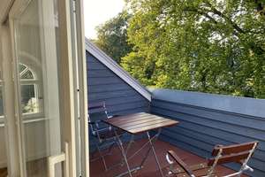  Wunderschönes Dachgeschossappartement mit Loggia 