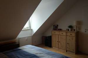 Stilvolle 3-Zimmer-Dachgeschosswohnung mit Galerie und Balkon in Bestlage! – Die vollständige Adresse der Immobilie erhältst du vom Anbieter., 93051 Kumpfmühl-Ziegetsdorf-Neuprüll, Regensburg – Vorschaubild 8