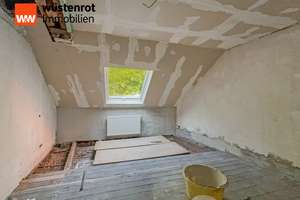 Zweifamilienhaus-Potenzial: Solides Wohnhaus mit modernisierter Einheit und Ausbaureserve – Die vollständige Adresse der Immobilie erhältst du vom Anbieter., 66701 Beckingen – Vorschaubild 7