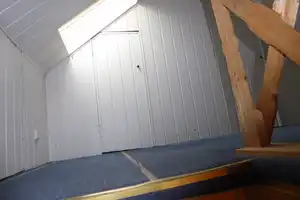 Weitblick garaniert! - Großer Südbalkon an einer schönen 3-Raum im DG auf dem Sonnenberg – Sonnenstr. 78, 9130 Chemnitz – Vorschaubild 16