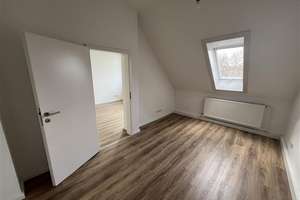 Gemütlich wohnen unter dem Dach: Charmante 2-Zimmer-Wohnung in Hannover – sofort verfügbar – Podbielskistraße 142, 30177 List, Hannover – Vorschaubild 2