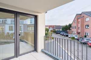 ERSTBEZUG in zentraler Lage: 3- Familienhaus in ruhiger Lage ****Wärmepumpe**** GARAGE******PV***** – Rhein-Erft-Kreis – Vorschaubild 8